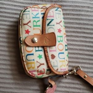 Dooney & Bourke wristlet